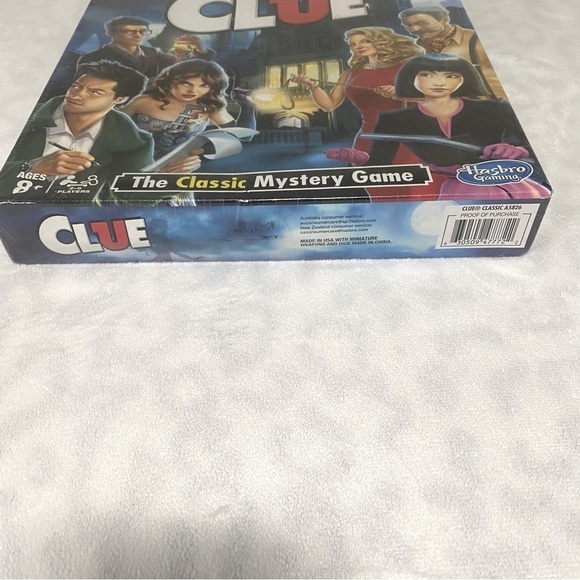 Hasbro Gaming Clue The Classic Mystery Board Game New Unopened Box - Picture 2 of 4